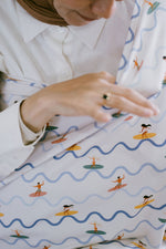 PETIT SURFER (Bamboo Multi-Purpose Nursing Cover)