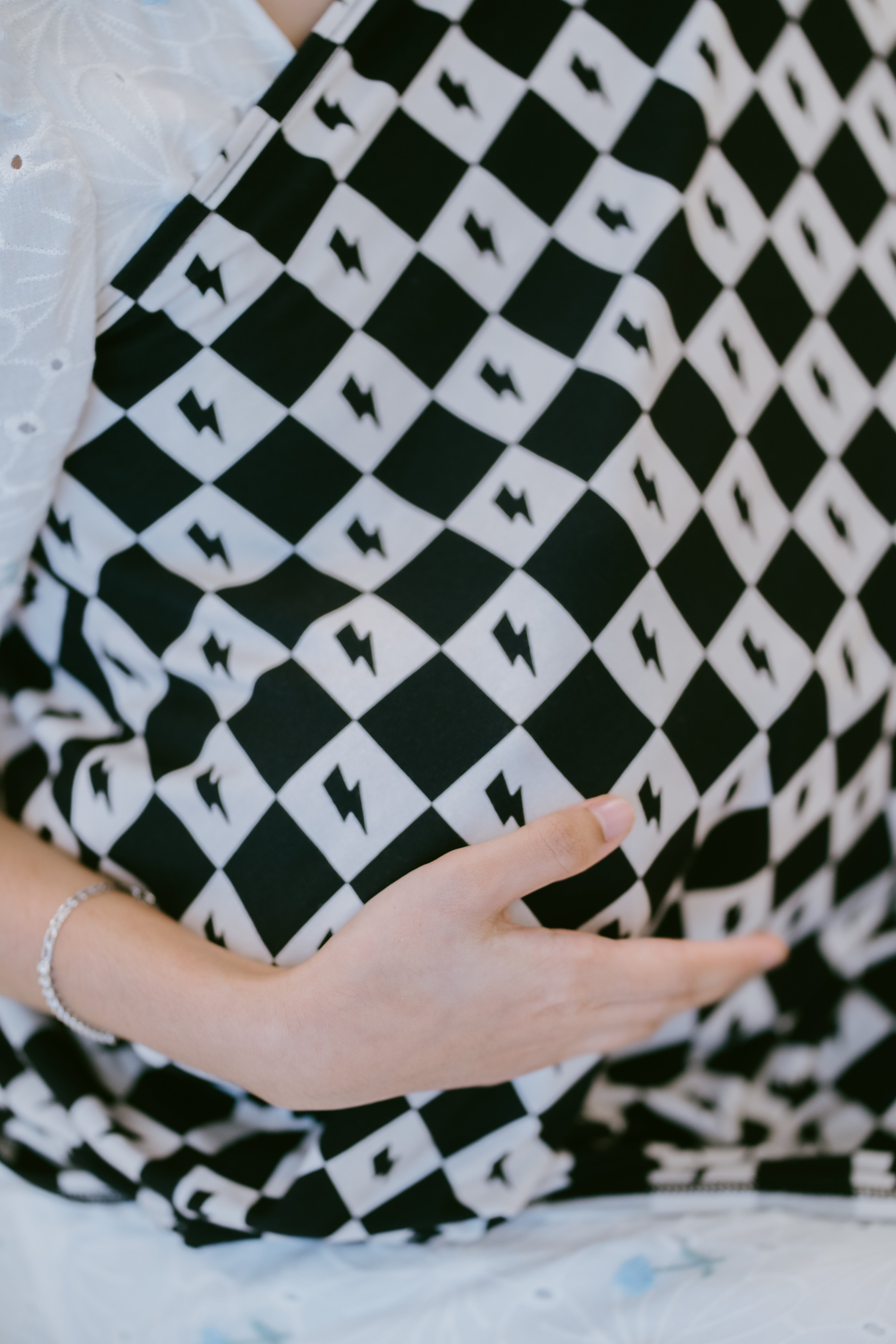 BOWIE (Bamboo Multi-Purpose Nursing Cover)