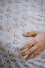 ROARSOME (Bamboo Multi-Purpose Nursing Cover)