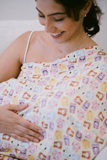 KITTY GUMMY (Bamboo Multi-Purpose Nursing Cover)