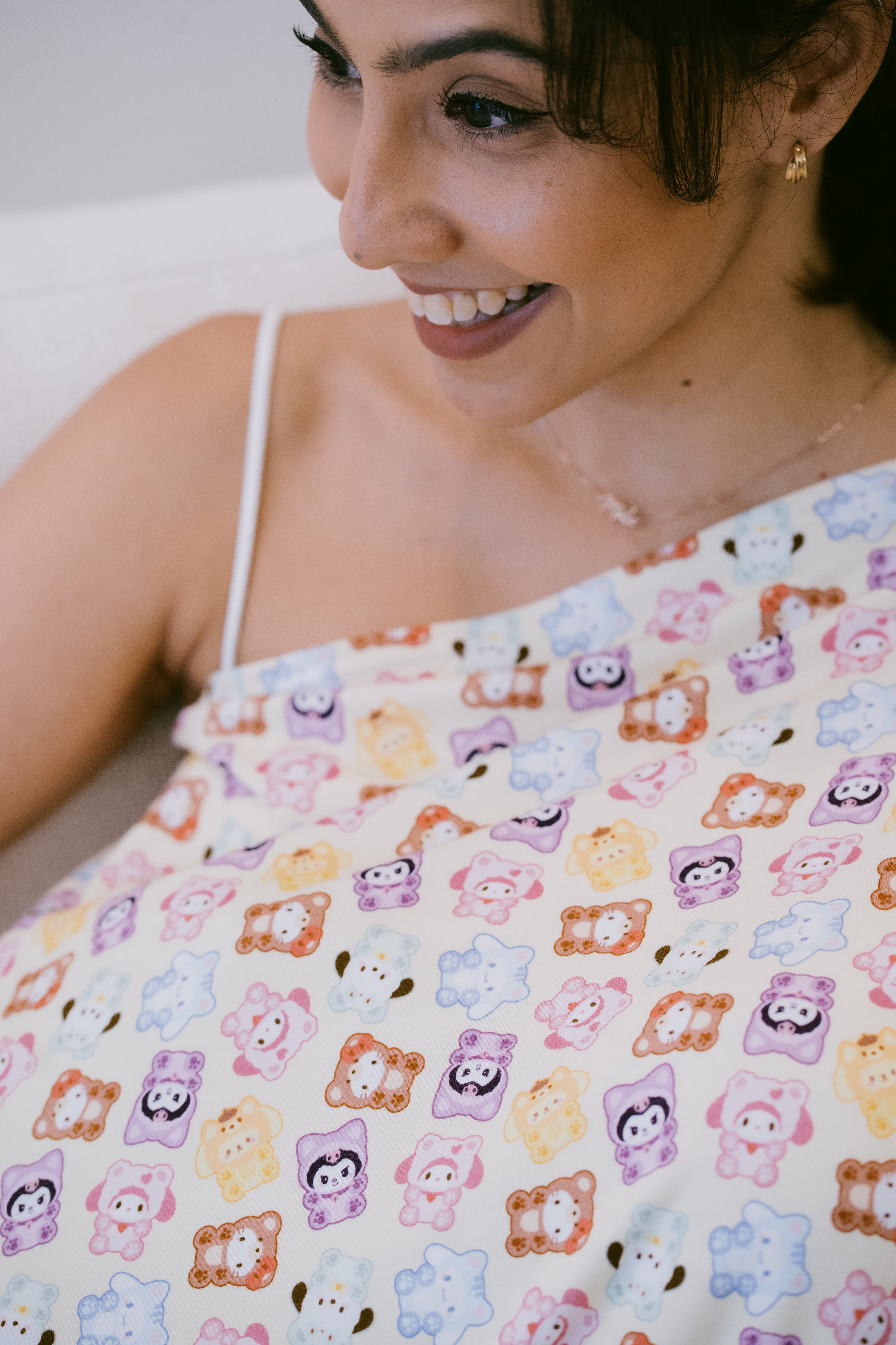 KITTY GUMMY (Bamboo Multi-Purpose Nursing Cover)