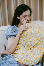Buttercup Garden (Bamboo Multi-Purpose Nursing Cover)