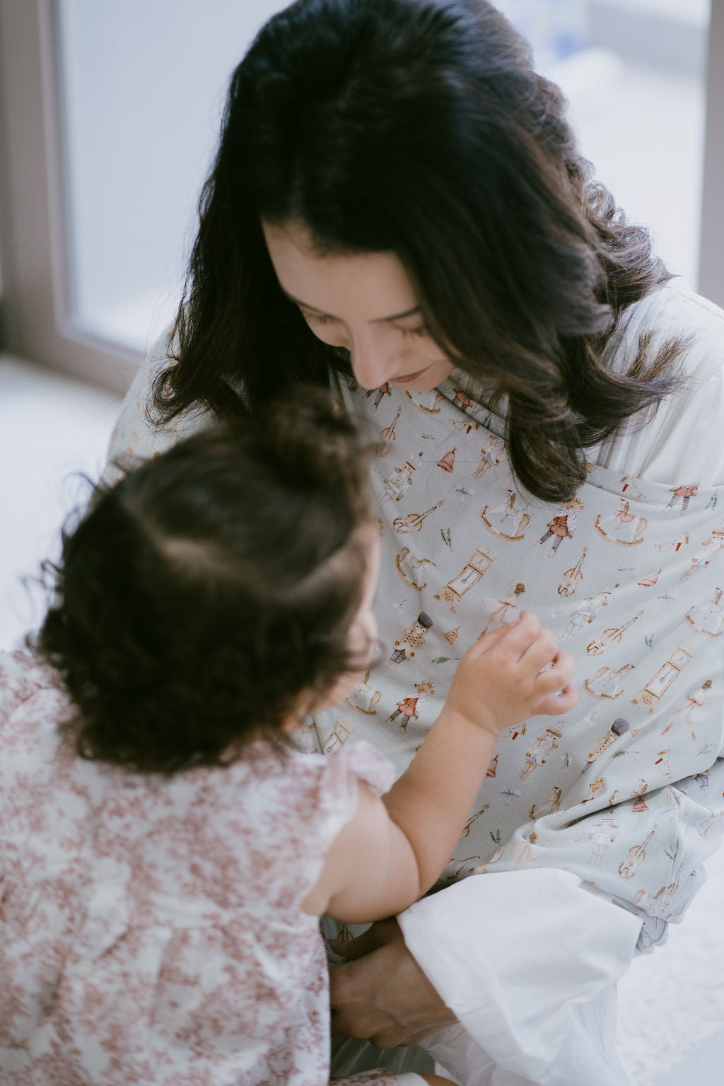 GISELLE (Bamboo Multi-Purpose Nursing Cover)